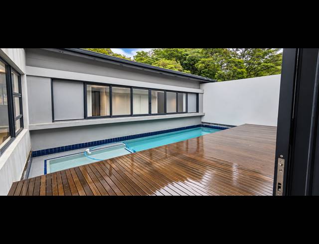 5 BEDROOM HOUSE FOR SALE IN SIMBITHI ECO ESTATE